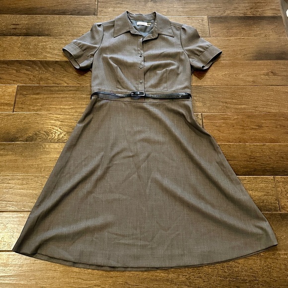 Calvin Klein A-Line Tailored Dress. Size 12! - Picture 1 of 4